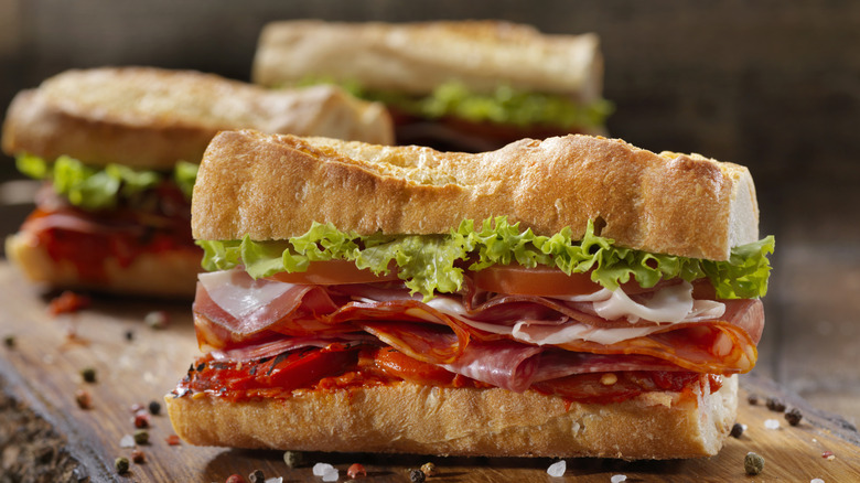 Sandwich with cured meat and vegetables