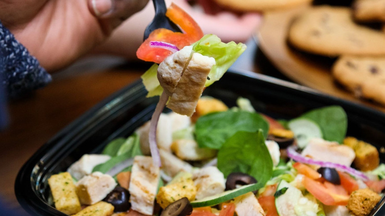 Subway salad bowl with protein and veggies