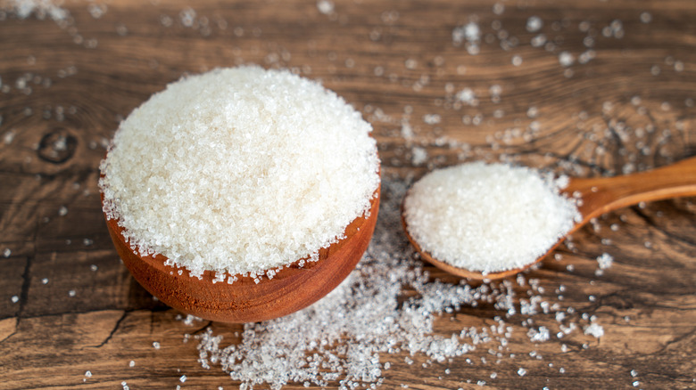 A bowl of white sugar.
