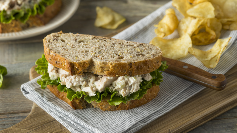 chicken salad sandwich