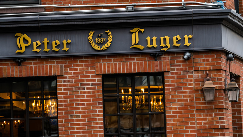 Peter Luger restaurant