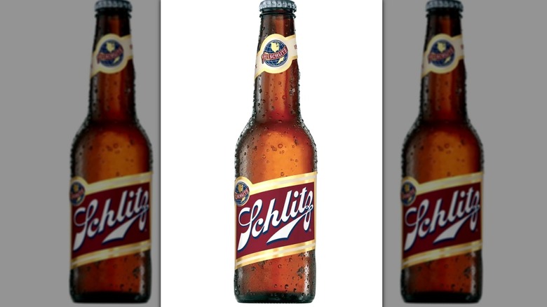 a bottle of Schlitz beer