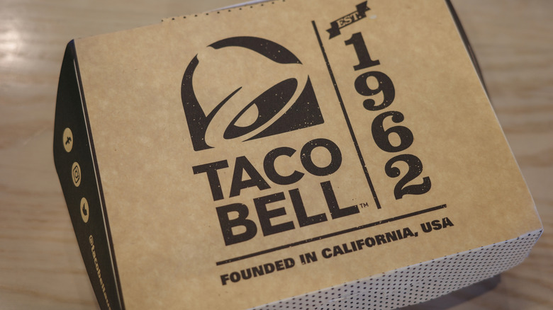 Taco Bell packaging from 1962