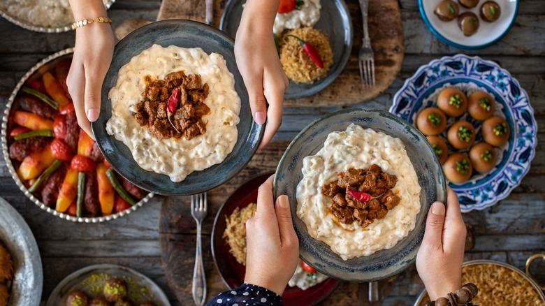 Hunkar begendi plates