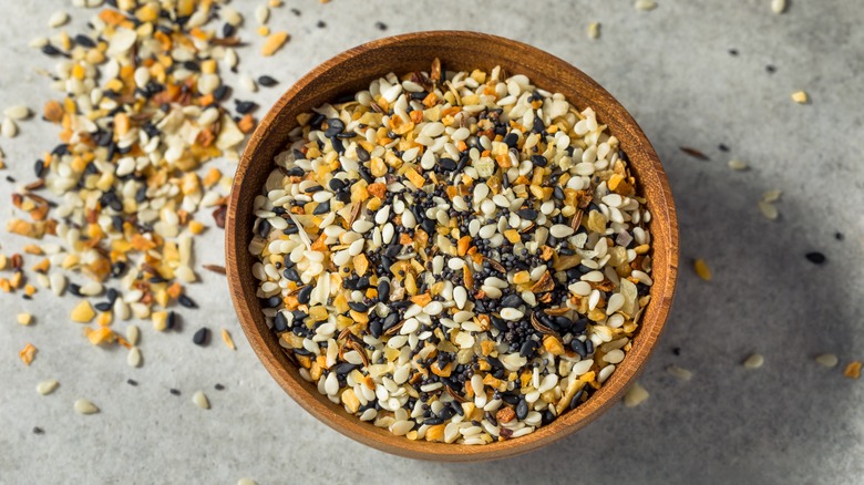 Everything bagel seasoning in wooden bowl